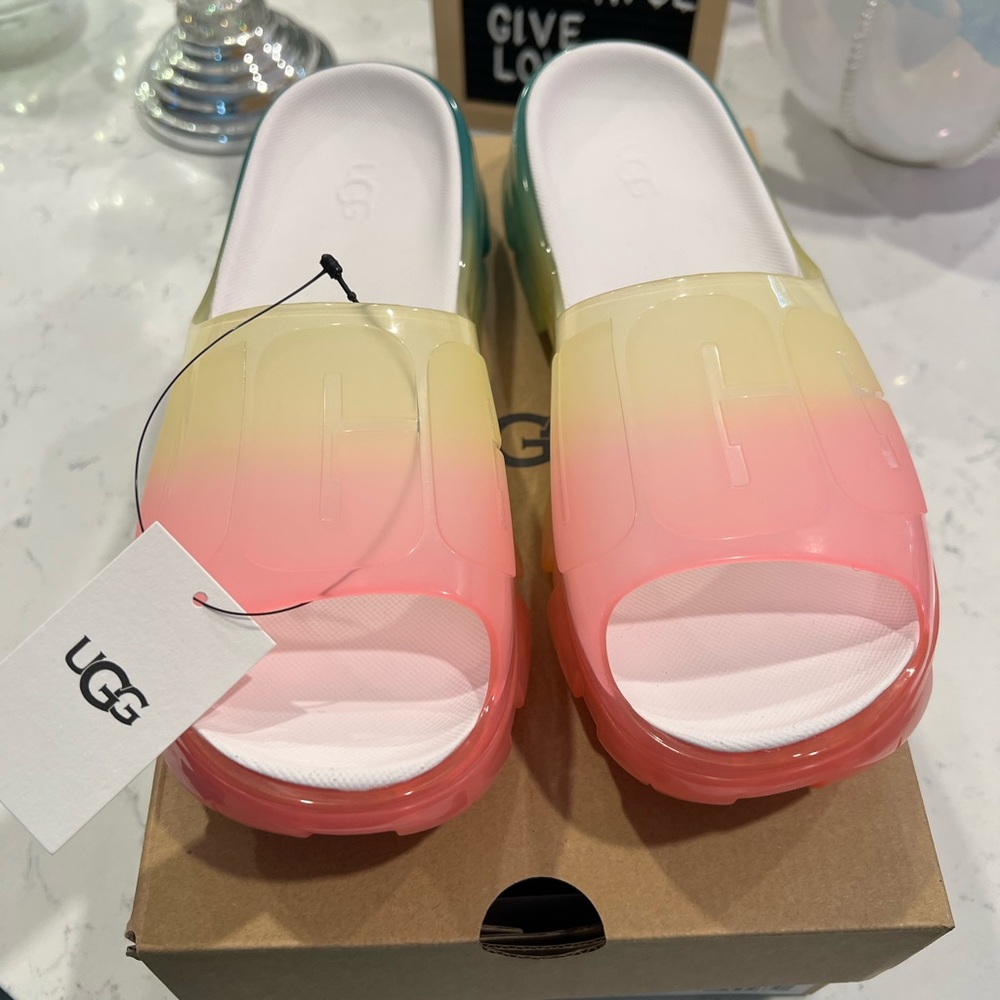 UGG JELLA CLEAR WATERCOLOR SLIDES 🌈🌈🌈 ~ BRAND NEW W TAGS